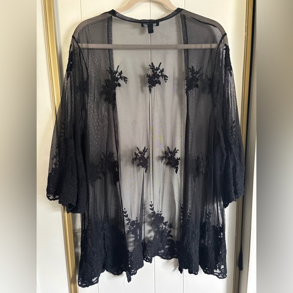 Torrid Embroidery Mesh Kimono size 1 - Picture 7 of 12